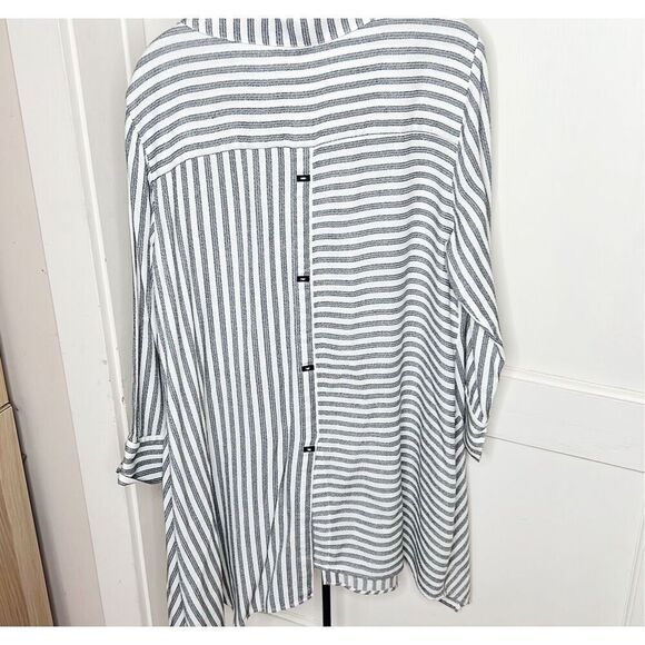 Soft Surroundings Standout Asymmetrical Striped Button Up Tunic Large - Picture 8 of 9